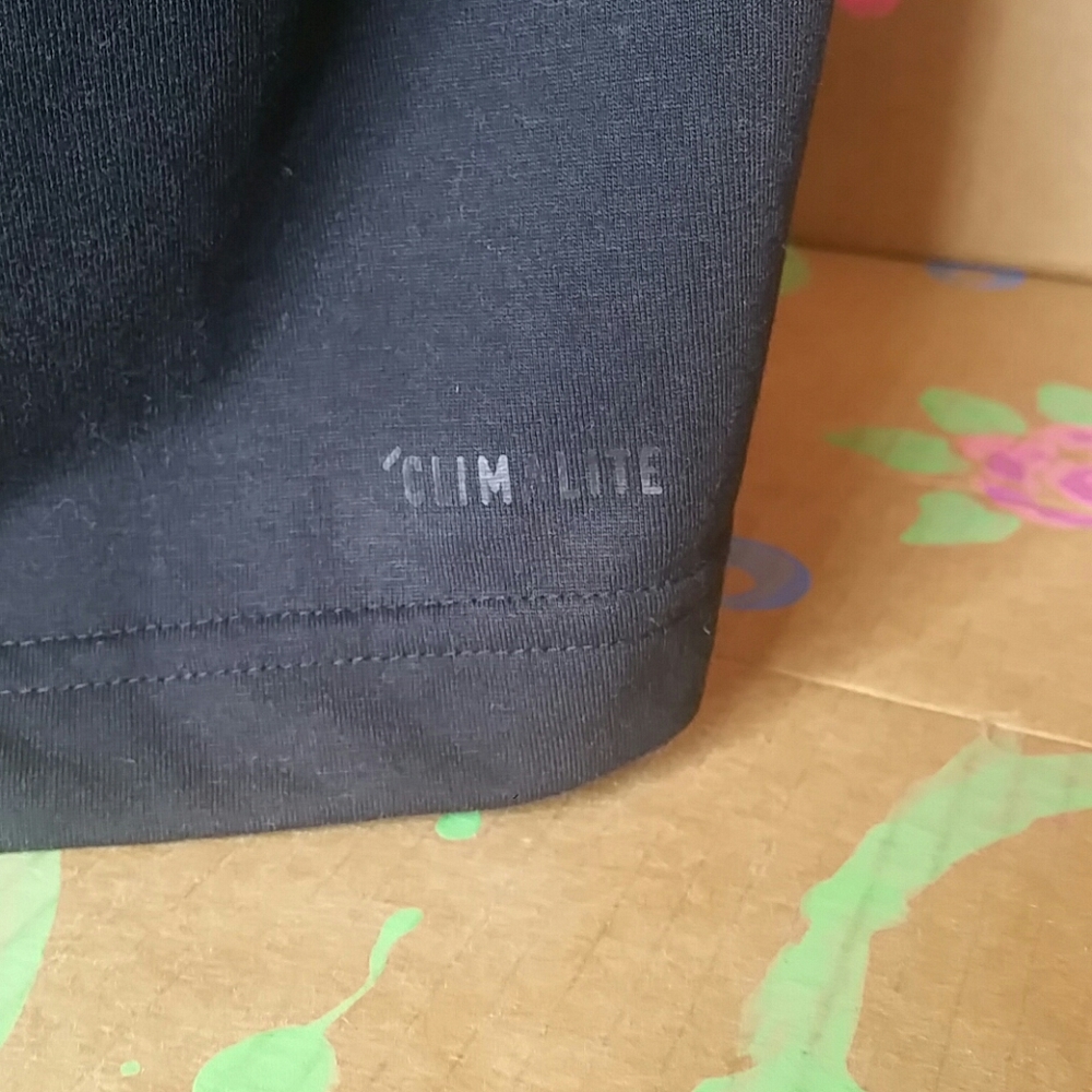 Adidas Climate Black Shirt with White Stripes L - Picture 5 of 8